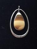 JJ Sterling Agate Dangle Pendant