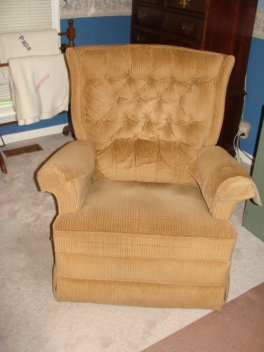 Tufted Back Easy Chair