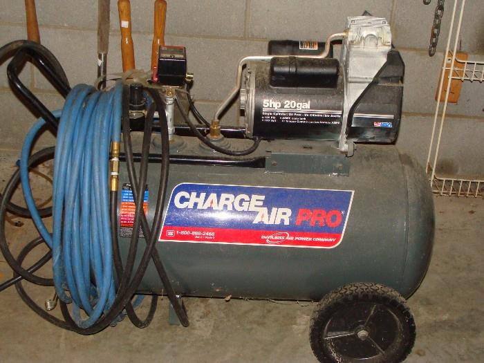 Charge Air Pro Air Compressor 5 hp 20 gal, DeVilbiss Air Power Company