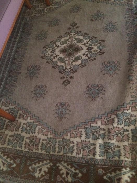 6.9 x 9.6 Turkish rug