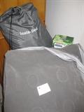 Inflatable mattress and pump