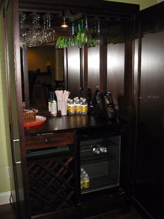 Inside bar - cabinet