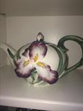 Floral teapot