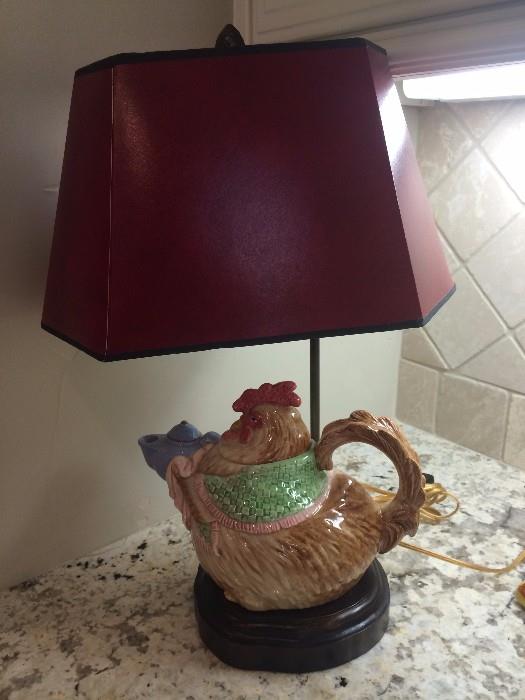 Rooster teapot lamp