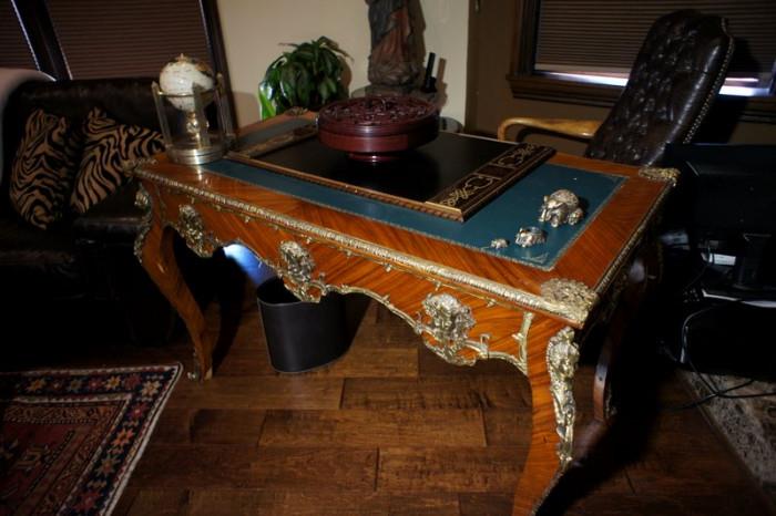 Satin Wood with Ormolu Leather Inlayed Desk