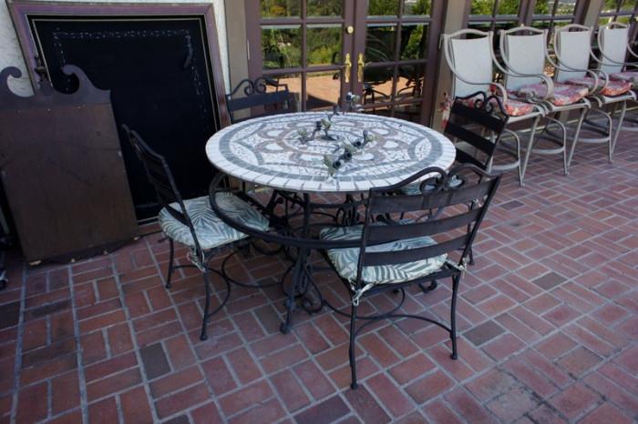 Mosaic Patio Table with 4 Chairs