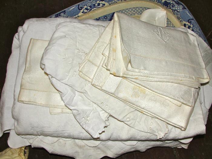 Lots of Early Linens