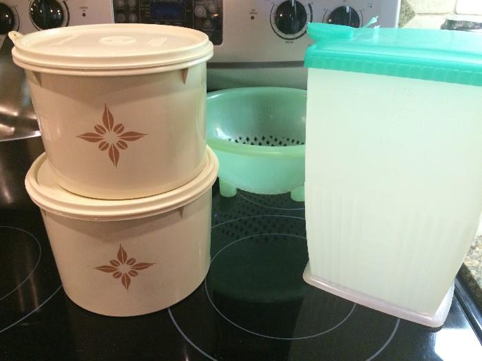 Tupperware and vintage plastic pitcher and green collander