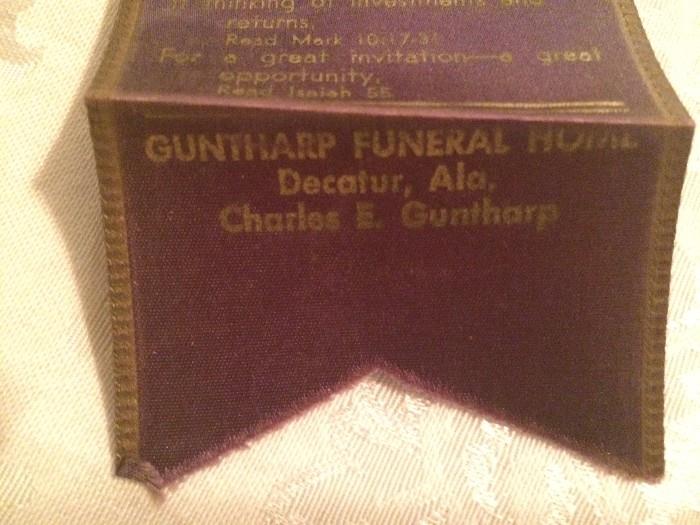 Vintage satin bookmark from Decatur Gunthrap Funeral Home "How to Use the Bible"