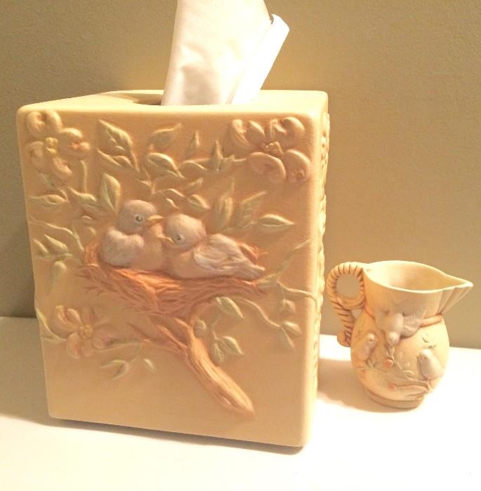 Lovely ceramic bird tissue box with pitcher