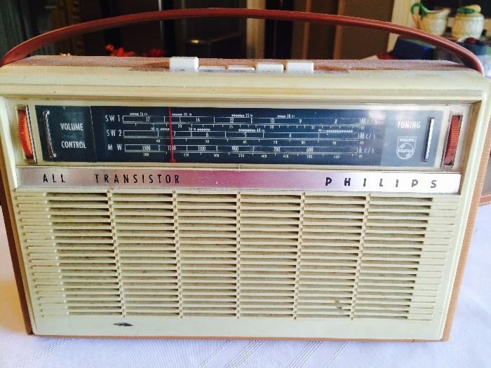 Philips transistor radio with leather cover