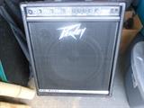 Peavey KB A100