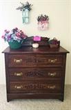 Antique chest of drawers