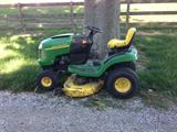 John Deere riding mower