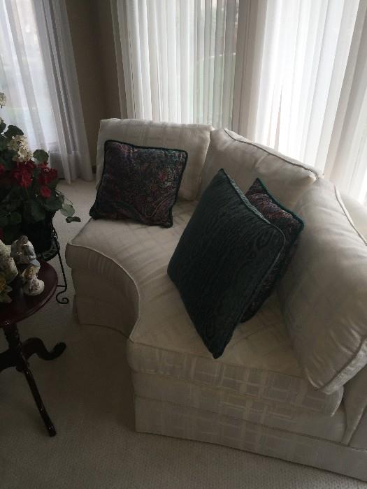 CREAM COUCH / 3 PIECE SECTIONAL BY LAINE