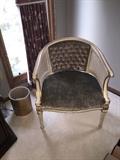 ANTIQUE ITALIAN WHITE & GOLD BARREL CHAIR