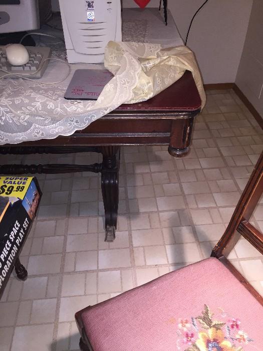 ANTIQUE NEEDLEPOINT CHAIRS AND TABLE SET