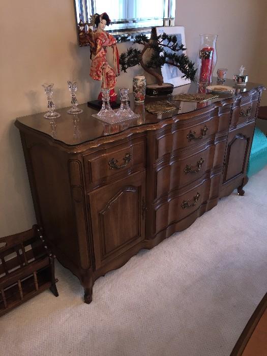 BUFFET BY DREXEL