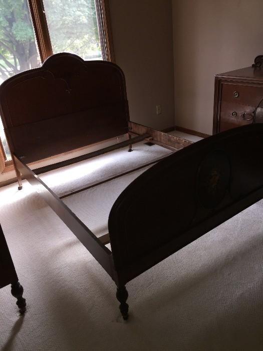 BEAUTIFUL HANDMADE/HANDPAINTED 1800S VICTORIAN BEDROOM SET BY WCR GRAND RAPIDS FURNITURE COMPANY ( INCLUDES TALL CHEST OF DRAWERES / FULL SIZE HEADBOARD WITH FOOTBOARD AND DRESSER WITH MIRROR)