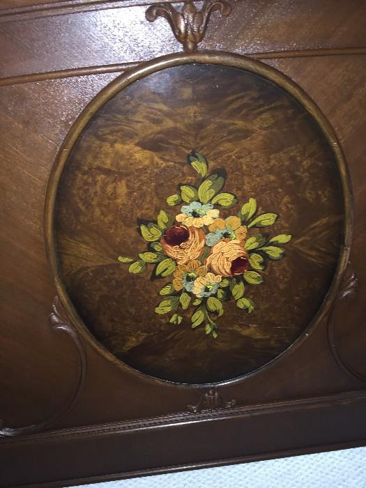 BEAUTIFUL HANDMADE/HANDPAINTED 1800S VICTORIAN BEDROOM SET BY WCR GRAND RAPIDS FURNITURE COMPANY ( INCLUDES TALL CHEST OF DRAWERES / FULL SIZE HEADBOARD WITH FOOTBOARD AND DRESSER WITH MIRROR)