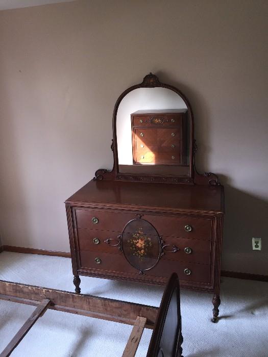 BEAUTIFUL HANDMADE/HANDPAINTED 1800S VICTORIAN BEDROOM SET BY WCR GRAND RAPIDS FURNITURE COMPANY ( INCLUDES TALL CHEST OF DRAWERES / FULL SIZE HEADBOARD WITH FOOTBOARD AND DRESSER WITH MIRROR)
