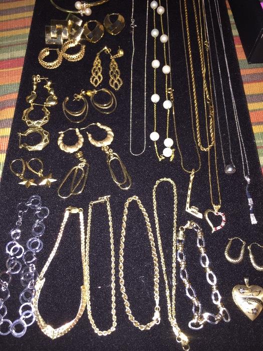 14K GOLD & 10K GOLD JEWELRY