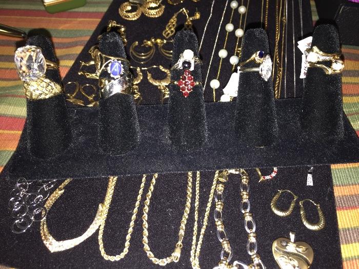 14K GOLD & 10K GOLD JEWELRY