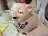 shawnee pig pitcher
