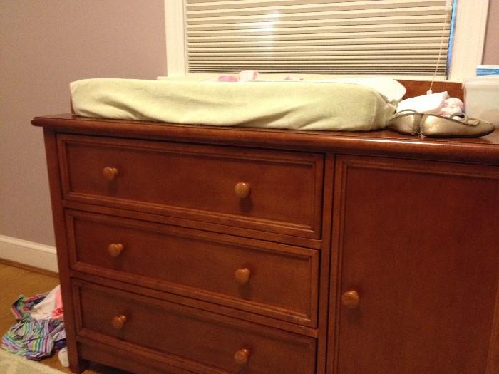 bonavita changing table