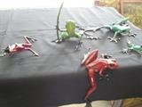 TIM COTTRELL solid bronze frogs