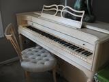 BALDWIN piano