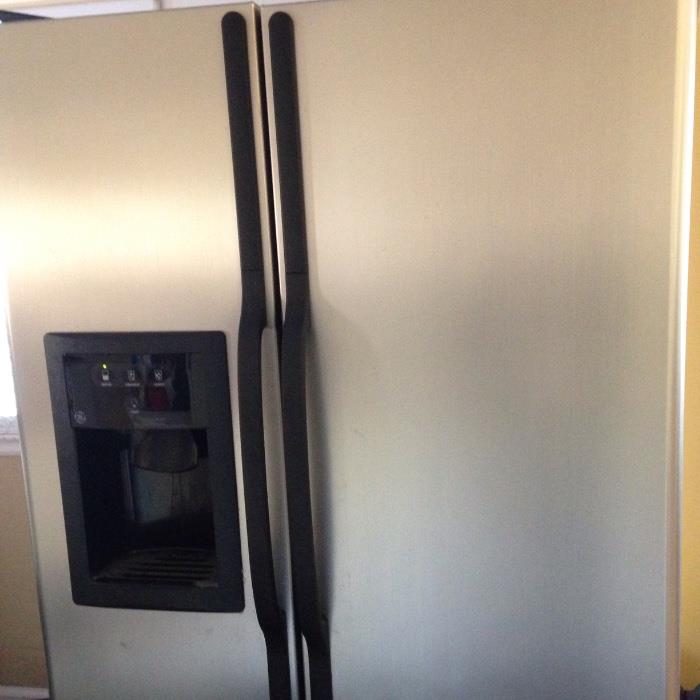 side by side stainless front fridge