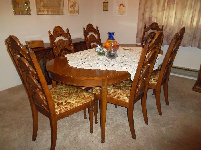 dining room table, 6 chairs