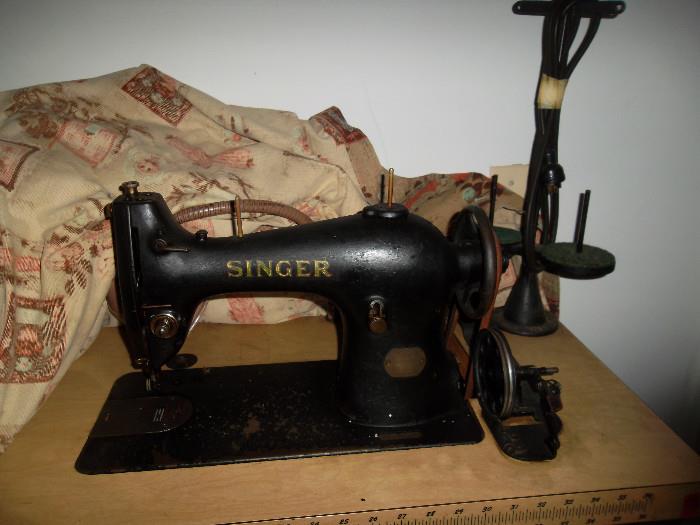 singer treadle sewing machine