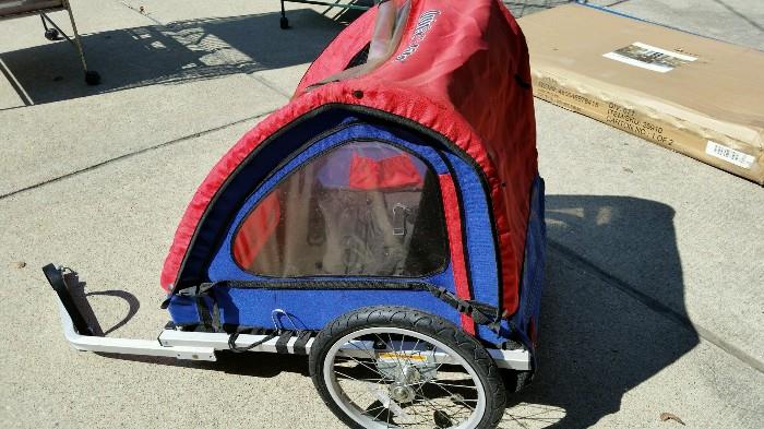 Instep Quick-N-Lite Bicycle Child Cart 