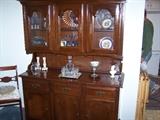 KLING HUTCH & MISC. GLASSWARE