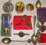 Small George Washington Collectibles including Sterling Silver Spoons