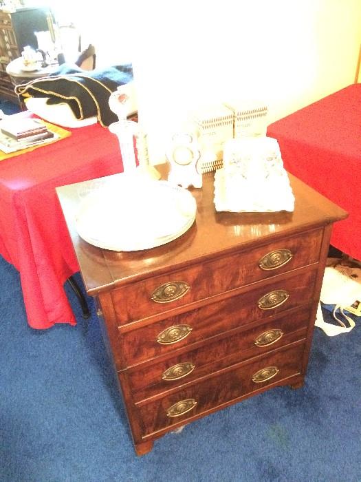 ENGLISH "POTTY" CHAIR, DISGUISED AS SMALL CHEST. NO DRAWERS