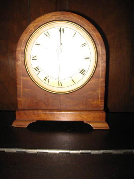 Vintage Hudson mantle clock