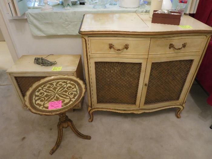 French Provincial Motorola Stereo System, Needs Maintenance, Additional Speaker Is In The Back On The Left, Florentine Italian Tole Accent Table