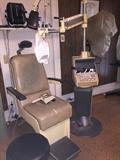 optometrist's exam chair