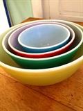 Vintage Pyrex Nesting Bowls