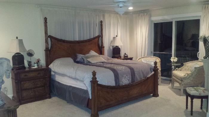 Beautiful Master Bedroom Suite!!!!