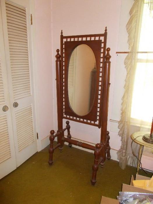 VINTAGE Victorian Cheval Mirror - Be careful with it - it's old!!  NICE!! 