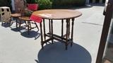 Gate Leg Round Drop Leaf Table, 42"