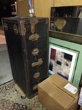 Steamer Wardrobe Trunk