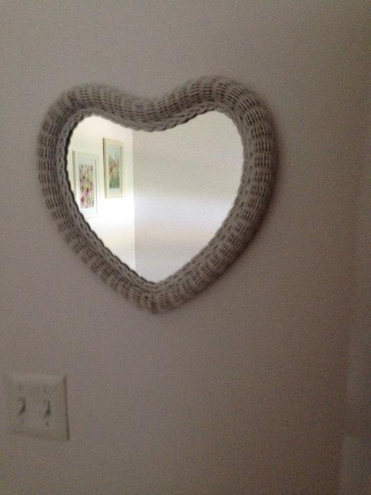 Wicker heart mirror