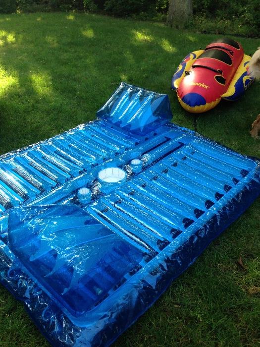Double inflatable Lounger