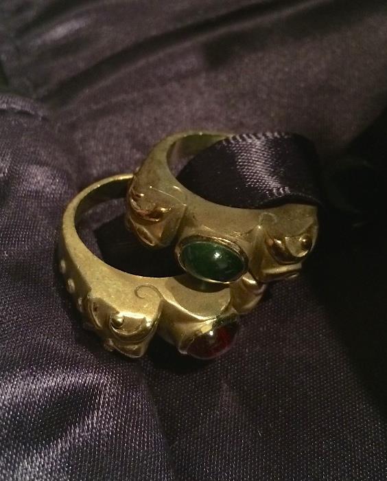 Pair gold rings with cabochon stones