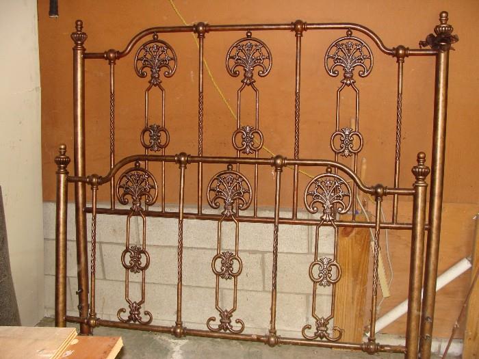 Very ornate antique brass bed! Very Heavy Quality!